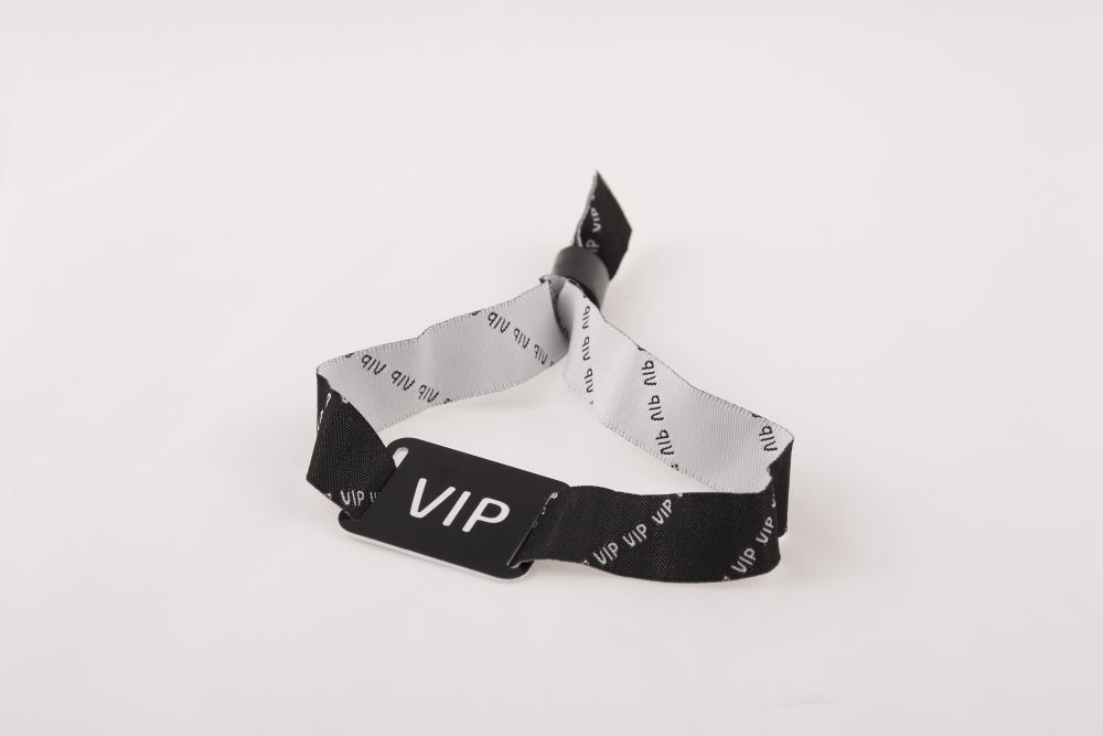 Textilní NFC náramek VIP NTAG203 jednorázový